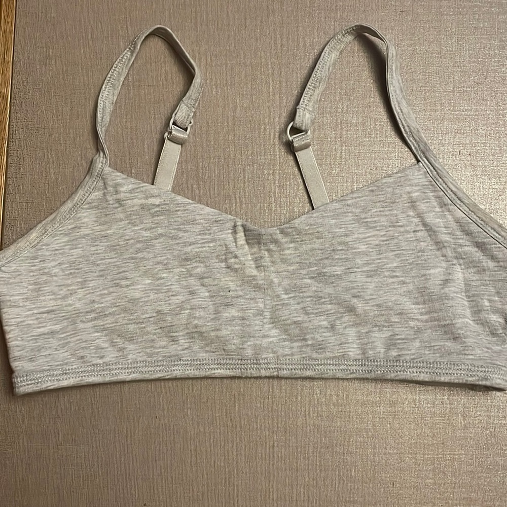 Ivivva sports bra - size 10